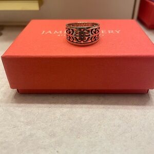 Silver band ring